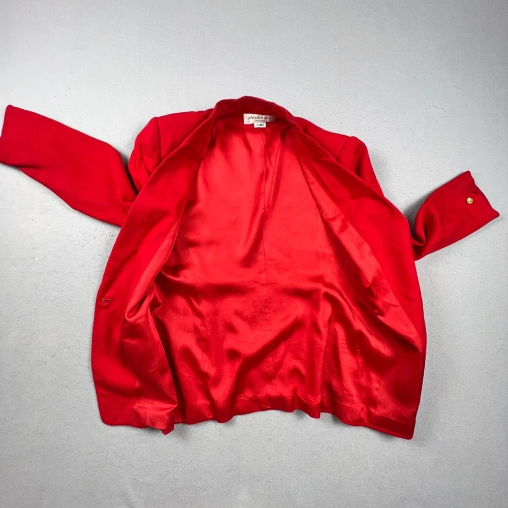 Jones New York Blazer Women 12P Red Gold Crest Button VTG Professional Office